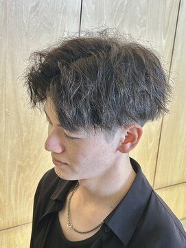 ニアウ 伊勢崎連取店(Niau) 波巻きスパイラルパーマツイストスパイラルパーマシャドウパーマ