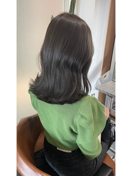 ヘアサロン フラット(Hair salon flat) オリーブグレージュ