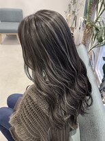 ロテ(LOTE.)&nbsp;ハイライト/髪質改善/ブリーチ/切りっぱなし/一宮/妙興寺