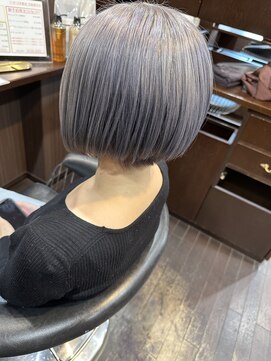 髪の美院 シャルマン ビューティー クリニック(Charmant Beauty Clinic) ホワイトグレージュ