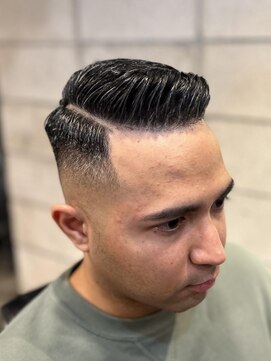 フランクス バーバー ウエストトウキョウ 吉祥寺店(FRANK’S BARBER WEST TOKYO) フェードカット