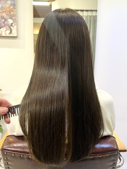 トンプソンストリート 番町(THOMPSON ST.)の写真/話題の髪質改善で憧れの美髪♪髪のダメージを見極め、あなたにぴったりの本格ケアトリートメントをご提案！
