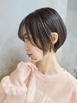 エリマ 横浜西口(elima) 顔周りレイヤーカットくびれヘア切りっぱなしボブ大人ボブ30代