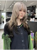 ホワイトベージュ×ブラック