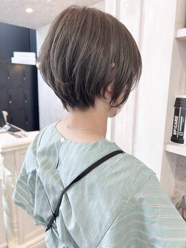 キャアリー(Caary) 福山市美容室Caaryオリーブグレージュ透明感カラーショートボブ