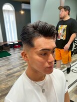 スタンドバーバー 柏(STAND BARBER)&nbsp;MEN’S HAIR/ブルーブラック/フェザーパーマ/ 柏