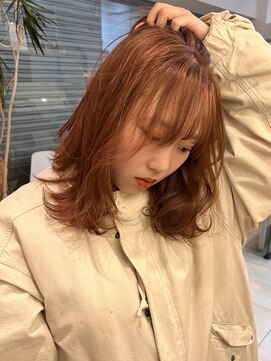 シベルバレー 横浜(sibell) 10代20代切りっぱなしボブタッセルボブ顔周りレイヤーオレンジ