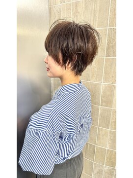 エルサ(Elsa) 【ELSA元町・三宮】大人可愛いshort style