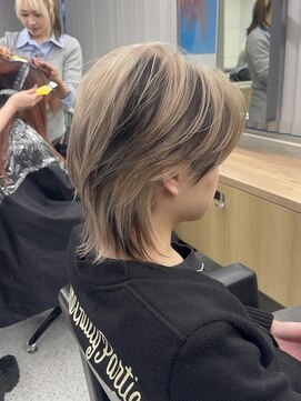 メンズペレ 渋谷(MEN'S PELE) MEN’S HAIR/波巻きツイストスパイラル/リバースセンターパート