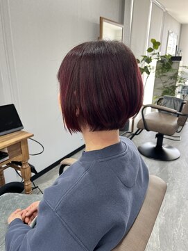 リイ(Lii) ショートボブ