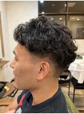 メンズ パーマ 刈り上げ