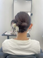 クロス ツー(COROSS2)&nbsp;タイト　セット　カチモリ　結婚式　お呼ばれヘア