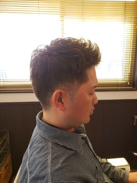 バーバーショップ ブラザーズ(barbershop Brothers) ツ－ブロ風ショ－ト