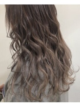 ハロ 蕨(HALO) ミルクティーベージュ