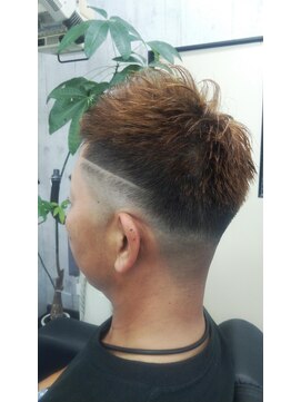 オオイシ(Ohishi) フェードカット束感スタイル