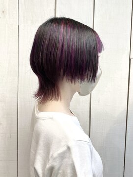 キャラ 池袋本店(CHARA) ショートウルフのインナーカラー　バイオレット【池袋/ウルフ】