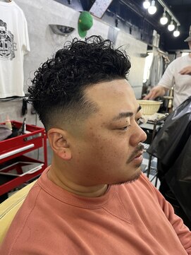トライブ(TRIBE) ジェリーカールショート