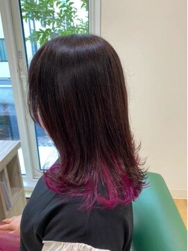 ヘアーアンドライフ シキ(HAIR & LIFE SHIKI) ブラウン×ワインレッド