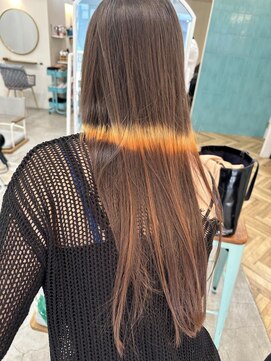 ロミー 本厚木(ROMMY.) 小顔になりたいおすすめ裾カラーキツネカラー