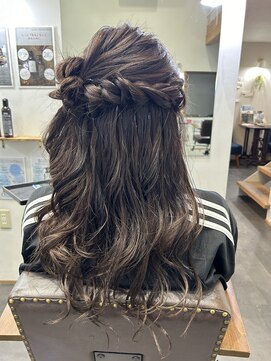 エルパライソ リフォ(Elparaiso Reff) ヘアセット