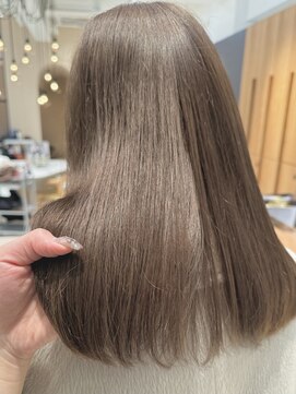 マーシィ(MARCIE) ミルクティーベージュ