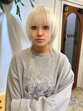 コレット 大宮(collet) ホワイトカラー collet矢島