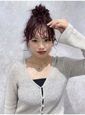 ワインレッドメイク&高めのお団子ヘア