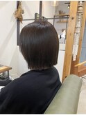 切りっぱなしボブ