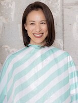 くらげ美容院 武蔵小杉&nbsp;自然にストレートヘアに。トリートメントがつくるオトナ美髪