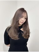 ミディアムレイヤーロングレイヤーカット顔周りオリーブベージュ
