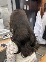 マジコ 表参道(Magico)&nbsp;透明感オリーブカラー