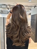 メリー オオサカ(Merly Osaka)&nbsp;バタフライレイヤーカット/似合わせカット