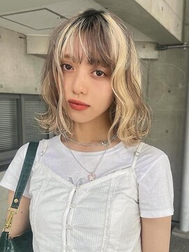 ヒュエ 表参道(Hue) ベージュカラー/ブリーチ/レイヤーカット/髪質改善._.