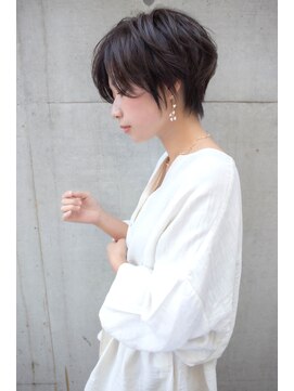 トイズファクトリー(Toys Factory) くびれショートカット