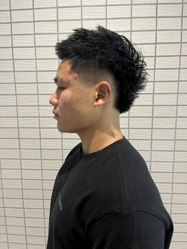 ラフカッターズZ 町田店 BURST FADE【町田/理容室/床屋/顔剃り/シェービング】