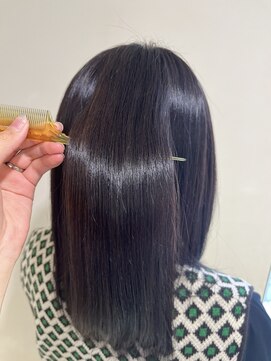 アズール 草加(azule) 髪質改善カラー ダークブラウン ツヤ髪スタイル