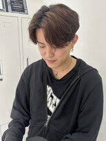 ジーナ 吉塚(Zina)&nbsp;センターパート×ニュアンスパーマ【福田】吉塚美容室 メンズ