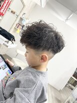ルシエル(Luxiel)&nbsp;51. キッズパーマ/ツイストパーマ/フェード/ダウンバング