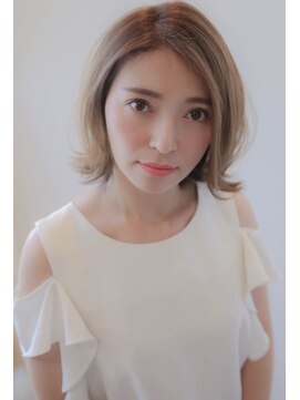 エムズアンドシーオー(M’s&Co.) 外はね☆ナチュラルハイライト