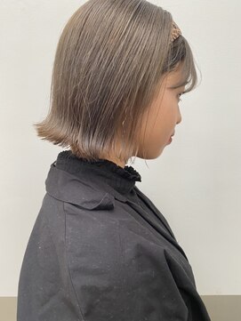 ステイシー(stay she) ハイトーングレージュカラー