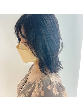 ジャン クロード ビギン 表参道店(JEAN CLAUDE BIGUINE) 黒髪くびれミディ 20代 30代 40代