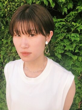 リヤン(Lien) 耳掛けマッシュショート