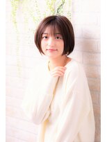 ソア 武蔵小杉(SOAR)&nbsp;カーキグレージュ＆大人かわいいフェザーバングマッシュショート