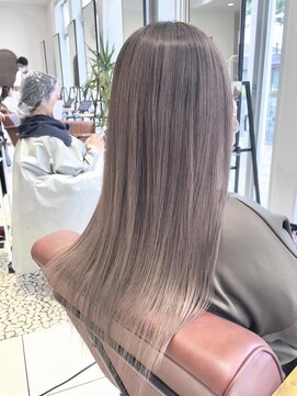 クアトログランシュ ひたちなか店(QUATRO×GranCieux) エアタッチバレイヤージュ×ミルクティーベージュ