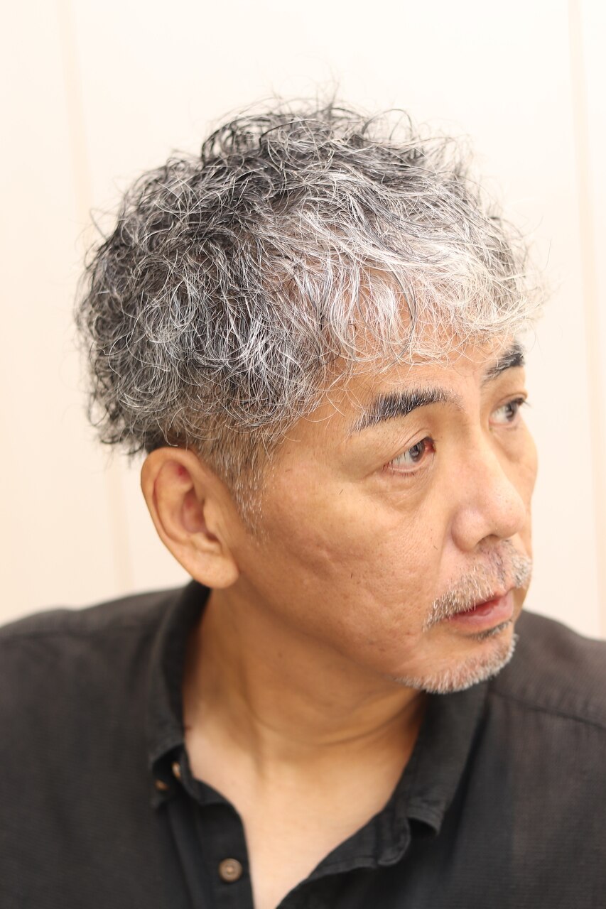 60代ビジネスカジュアルソフトスパイラルパーマ/ツーブロック