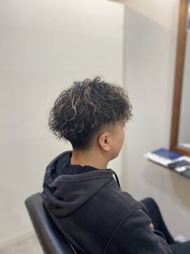 プレザントヘアラボ(PLEASANT hair labo) メンズのツイストスパイラル