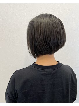 ドライブヘアー(Drive hair) 前下がりボブ