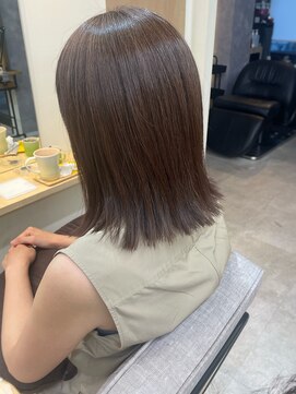 バッカ 横浜桜木町店(BACCA) ベージュカラー、切りっぱなしロブ