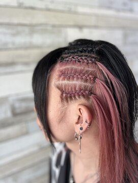 ビューティーサロンワタナベ 本店 コーンロウハーフ