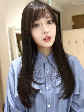 エインアンリー 明治神宮前(AIN.ANLY.) 韓国ヘア顔周りレイヤー暗めミルクティーベージュグレージュ